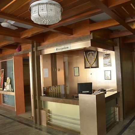 Hotel Sri Sai Krupa Hyderabad Exterior photo