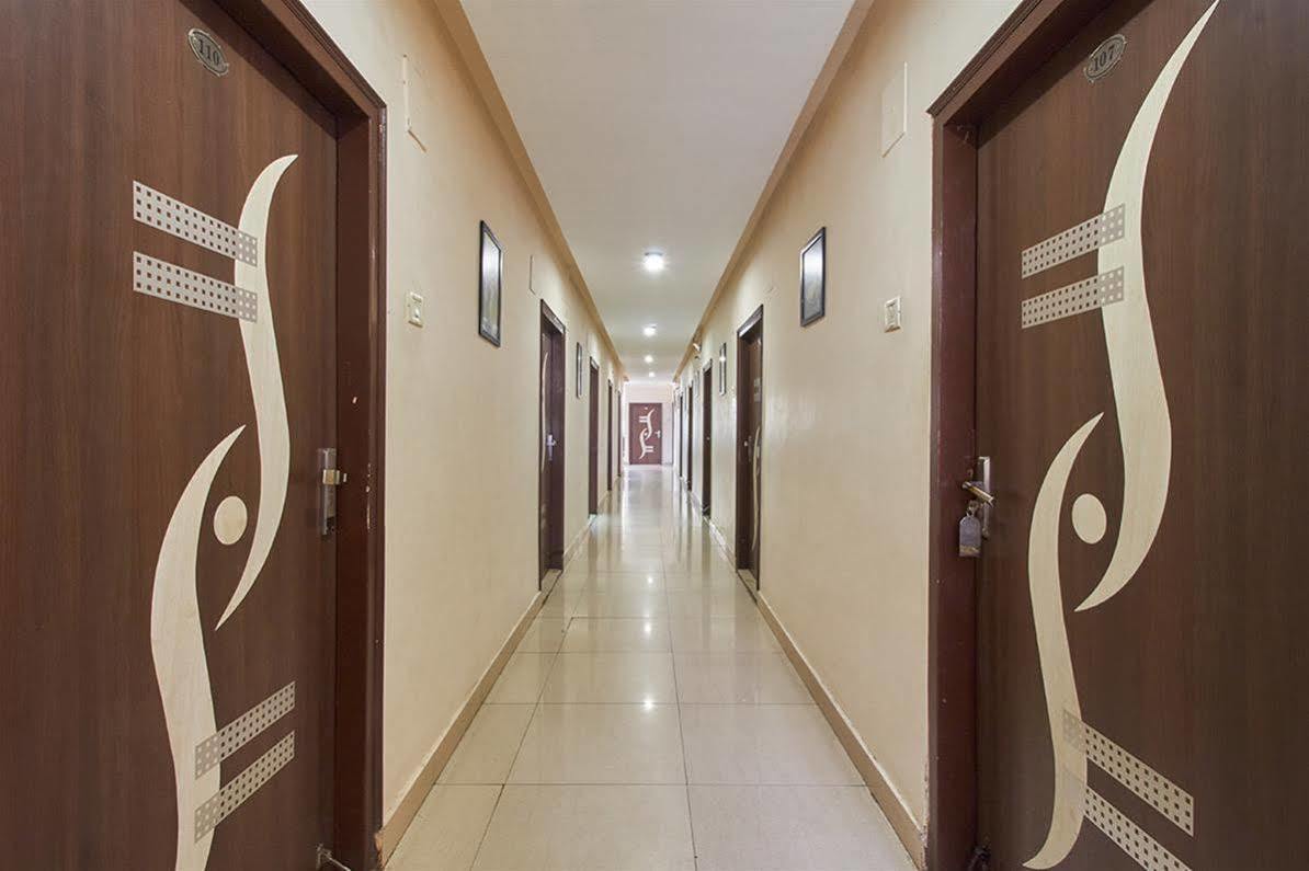 Hotel Sri Sai Krupa Hyderabad Exterior photo