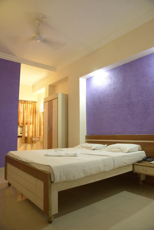 Hotel Sri Sai Krupa Hyderabad Exterior photo